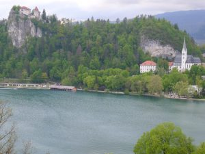 Bled meer en kasteel