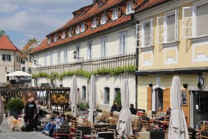 Maribor terrasjes in stadswijk Lent