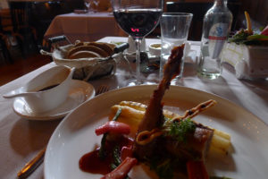 Jean Thomas Restaurant: konijnenpootje, draadjesvlees, asperges