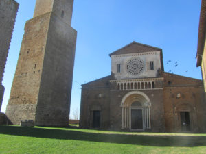 Tuscania romaanse Sint-Pieterskerk