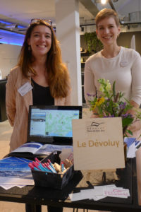 Julie Rogissard en Annemie Decommer van Atout France Brussel 