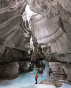 Maligne Canyon Icewalk